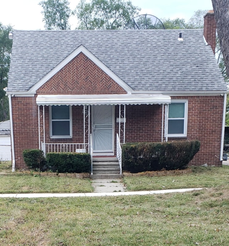 Photo - 19363 Sunset St