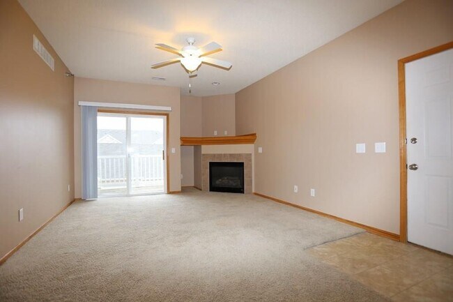 Photo - 2323 E Porter Avenue #86