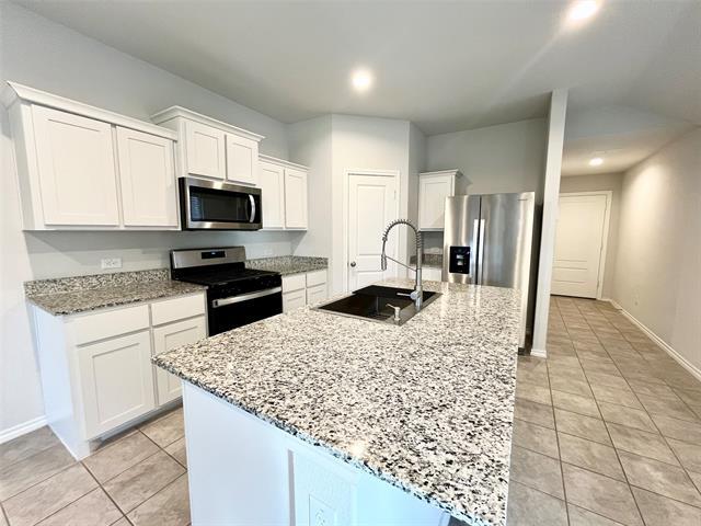 Photo - 124 Greengate Dr