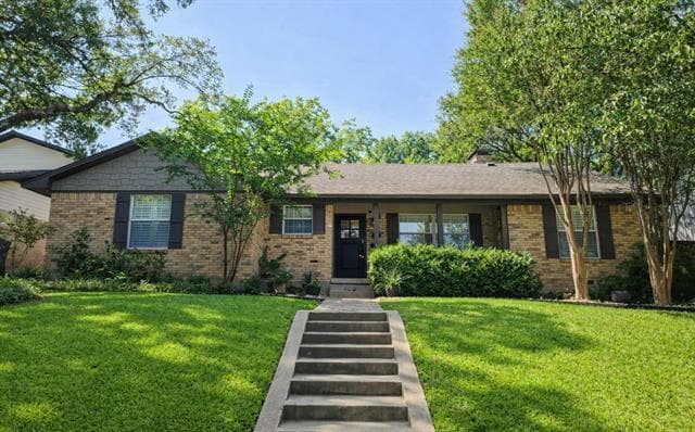 Building Photo - 9784 Maplehill Dr