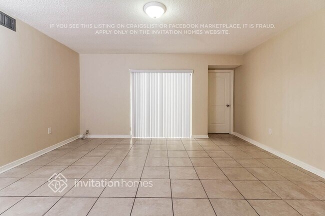 Photo - 7937 Fairway Blvd