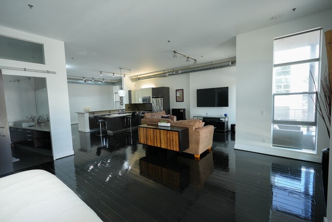 Photo - 13320 Beach Ave Unidad 201