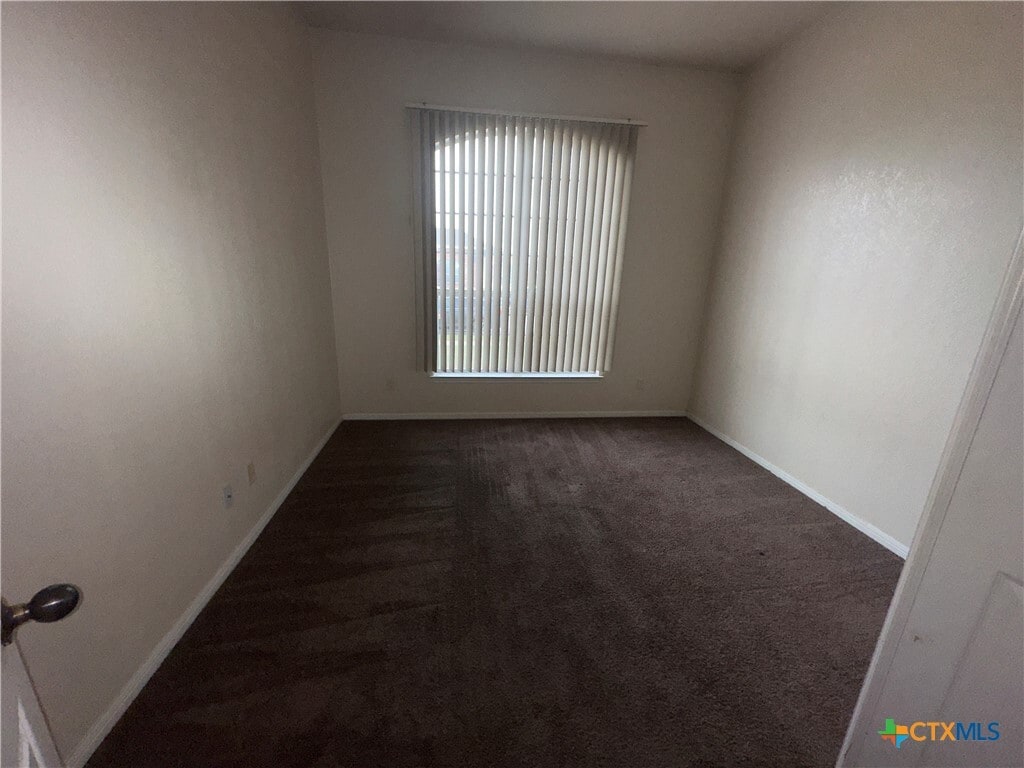 Photo - 700 Aries Ave