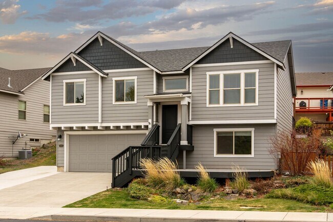 Photo - Refined Living in the Heart of Bend — Fully Remodeled Home for Lease