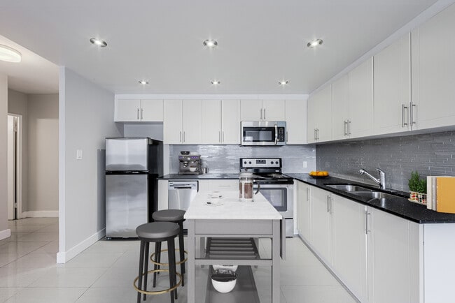 Photo - Beach Suites