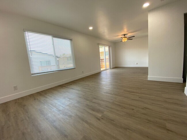 4410 Highland Ave Unit B