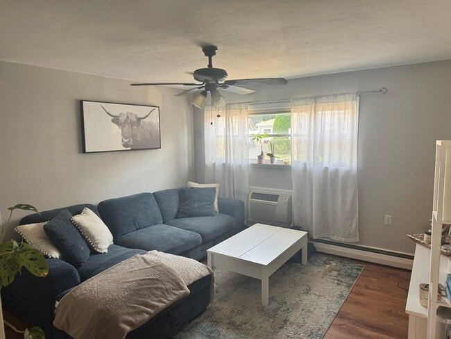 Photo - 701 Adams St Unit 9