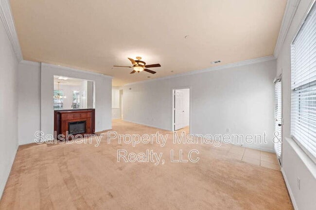 Photo - 252 Heritage Hill Dr