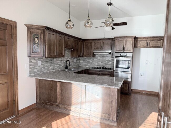 Photo - 11417 Tom Ulozas Dr