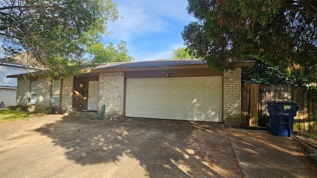 Photo - 15303 Gran Vista Dr