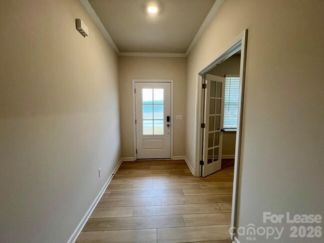 Photo - 314 Hamptons Cove Rd