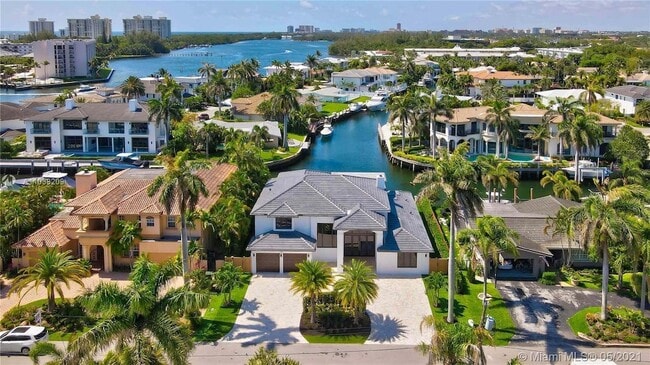 Photo - 750 Marine Dr