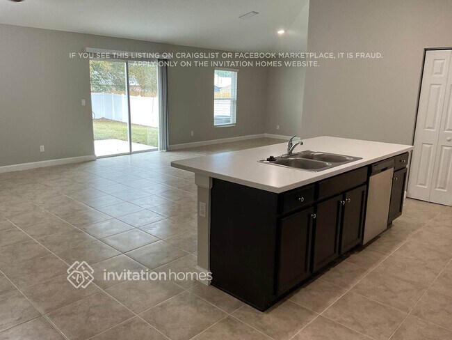 Photo - 761 Airoso Rd SE