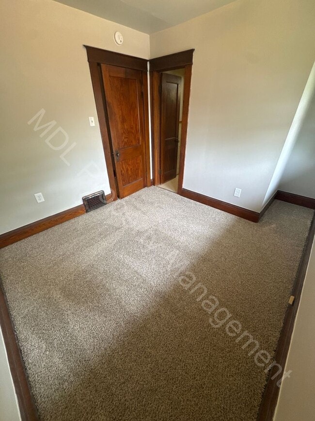 Photo - 2003 W Genesee Ave Apartamento Unidad 2