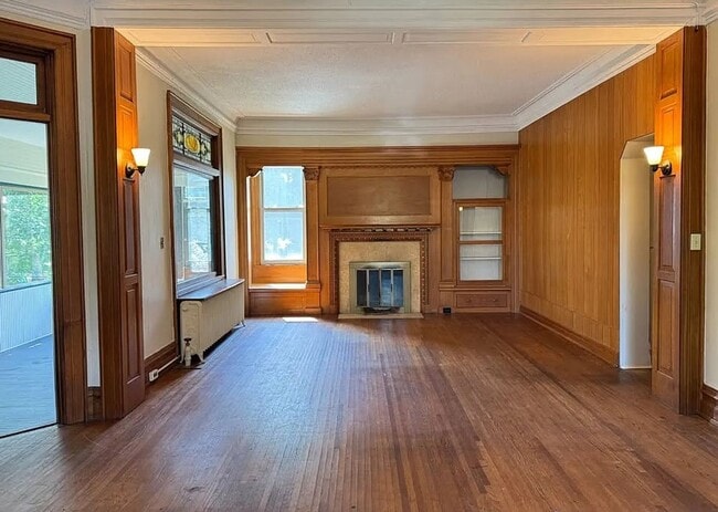 Photo - 205 N 18th Ave E Unit 1
