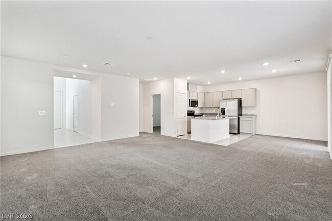 Photo - 115 Medianoche St