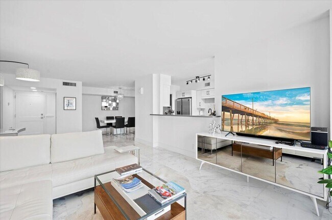 3400 N Ocean Dr Unit 1806