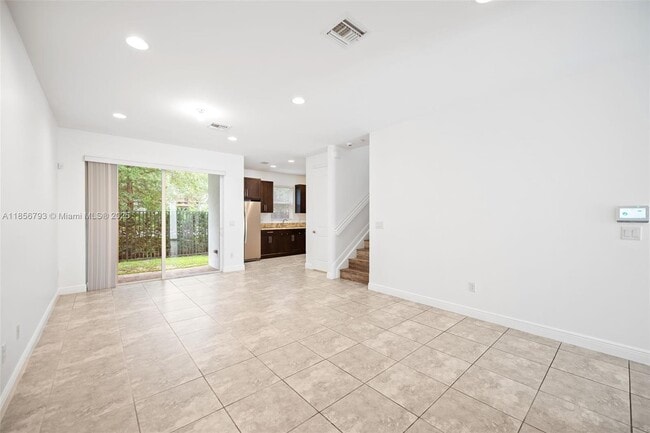 Photo - 6907 Pines Cir