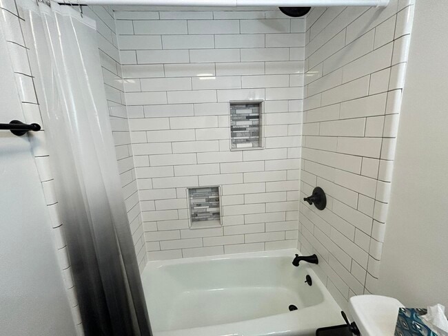 Photo - 115 Country Club Dr Unit 115