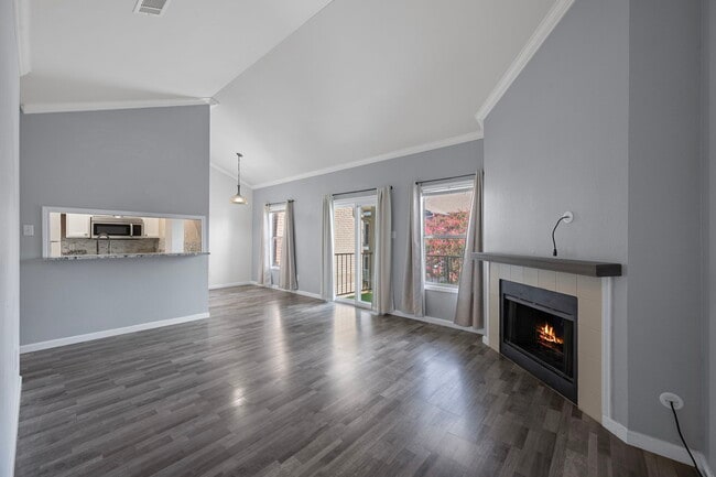 Building Photo - 12166 Metric Blvd Unit 249 Rental
