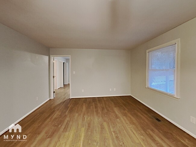 Photo - 4629 Longbriar Dr