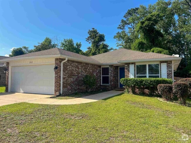 Building Photo - 202 Creekview Dr Rental