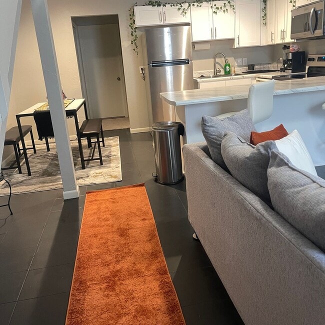 Photo - Spacious 2/2 Partially Furnished Close to FSU, FAMU. Available May 1, 2026.