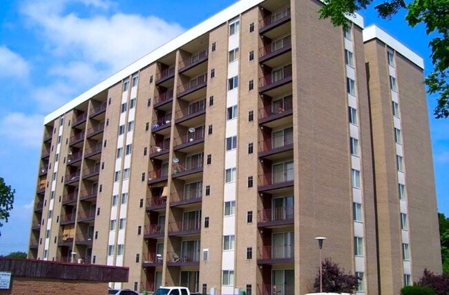 Ferris Park Towers