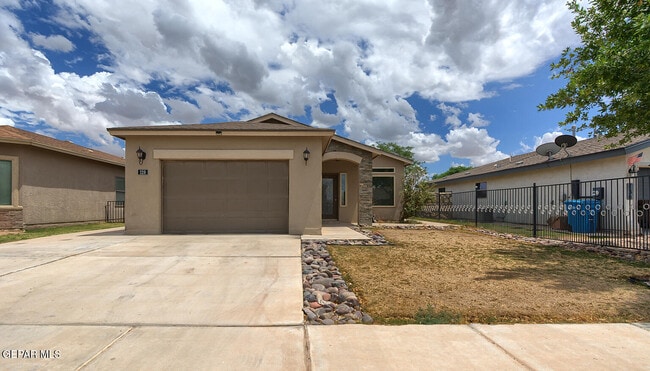 Photo - 128 Alamito Creek Ave Casa