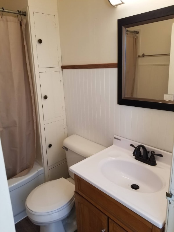 Photo - 114 3rd Ave W