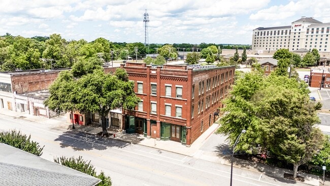 Magnolia Lofts