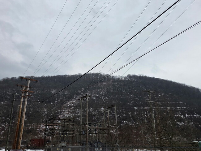 Mountain View - 33 Fleetwood St