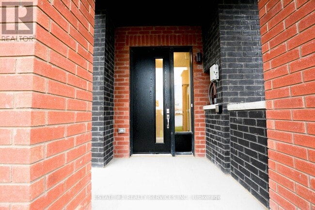 Photo - 357 Veterans Drive