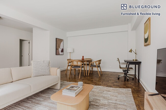 Photo - 136 E 55th St Unidad FL4-ID1618