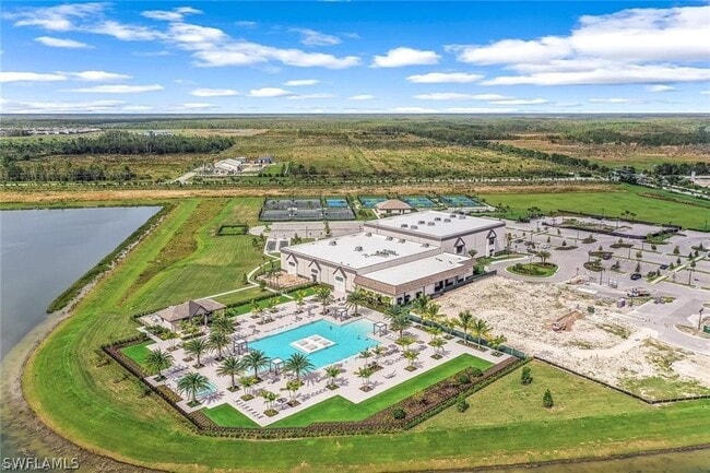 Building Photo - 19600 Hinkley Dr