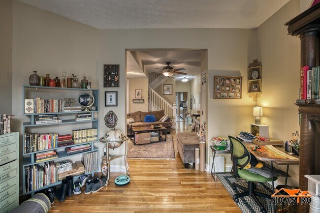 Photo - 245 Collins Ave