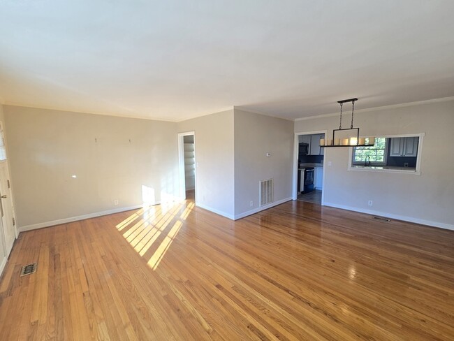 Photo - 3409 Alta Vista Dr