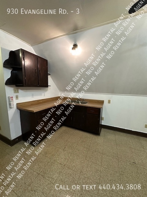 Photo - 930 Evangeline Rd Unit 3