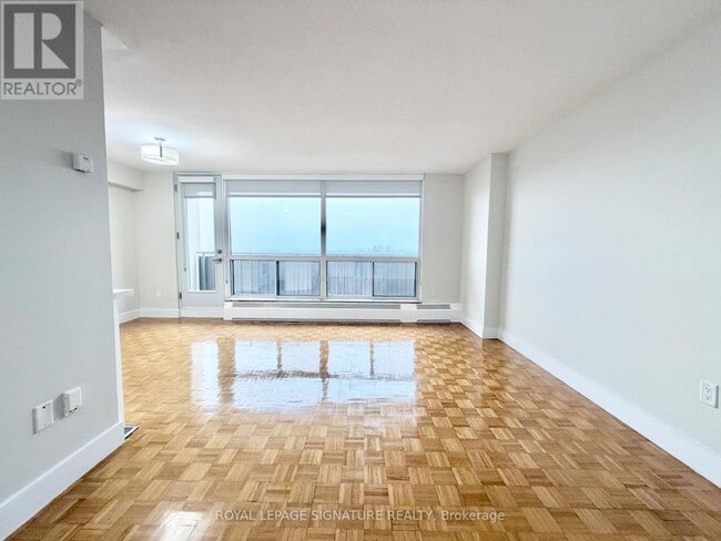 Photo - 666 Spadina Ave. Unité 2003