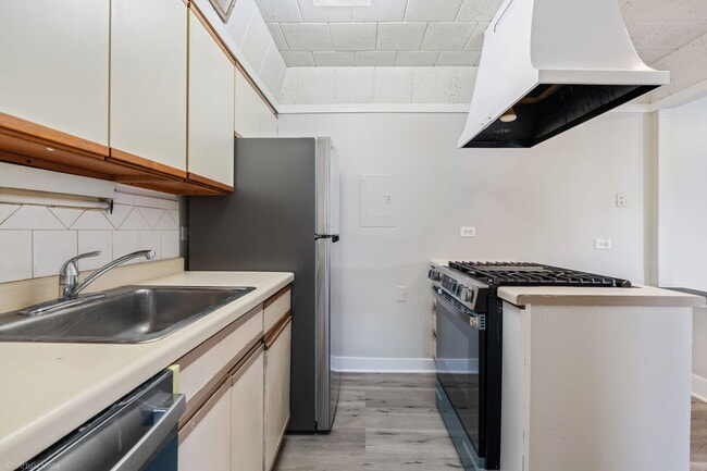 Photo - 1808 Fayette Walk Unit H