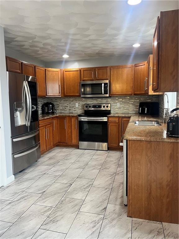 Photo - 70 Fieldside Dr
