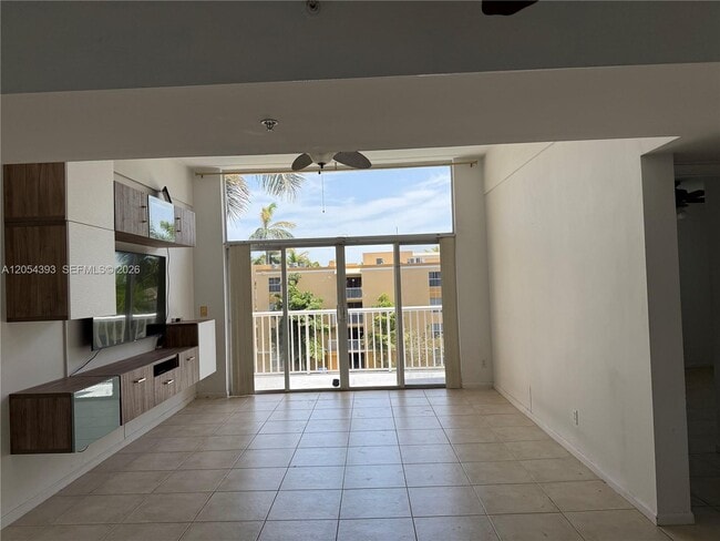 Photo - 1341 SE 3rd Ave Unit 404