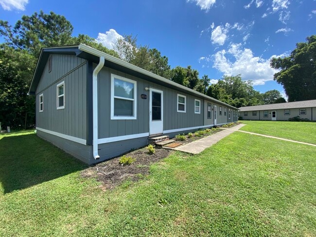 Photo - 101 McKellar Ct