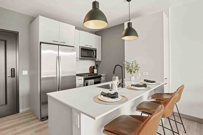 Photo - 2137 N Elston Ave Unit 406