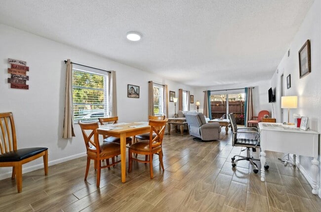 Photo - 308 Southwind 1 Ct Unit 1