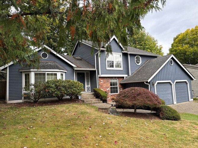 Photo - Beautiful Tri-level 3 beds, 2.5 baths plus...