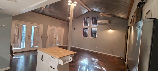 Photo - 211 E Voorhis Ave Unit C