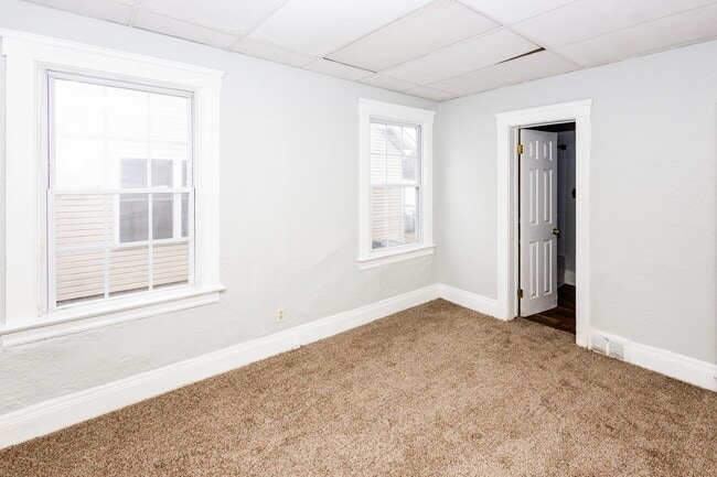 Photo - 9903 Sladden Ave Unit Down