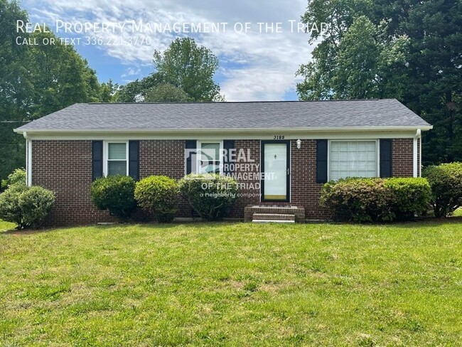 Picturesque 3Bd/1.5Ba Ranch in Kernersville!! - Picturesque 3Bd/1.5Ba Ranch in Kernersville!! House