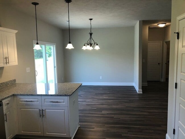 Photo - 103 Chancellor Ct Unit 103-Chancellor